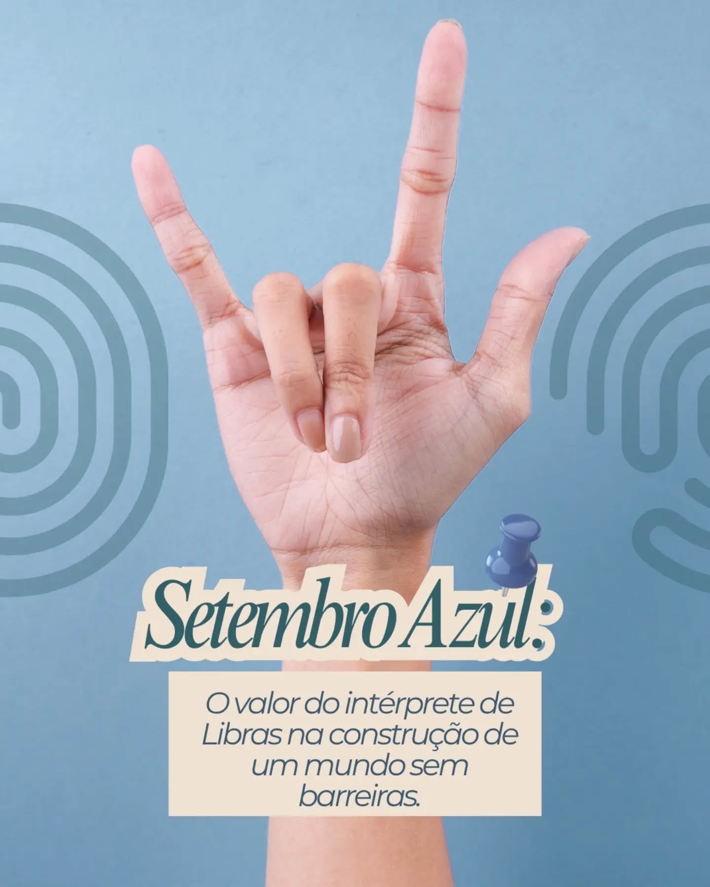 Setembro é o mês de visibilidade, lutas e conquistas da comunidade surda. Para a APIC, é também o momento de reafirmar o papel fundamental dos intérpretes de Libras. Garantir acessibilidade linguística é respeito e cumprimento do direito de cada indivíduo de se comunicar na sua própria língua.
Na educação, na saúde, na justiça ou nos palcos de grandes eventos, a atuação ética e qualificada do intérprete de Libras garante que a voz da comunidade surda seja ouvida com toda a sua potência. Neste Setembro Azul, celebramos a cultura surda e homenageamos todos os colegas TILS que dedicam sua técnica e sensibilidade à garantia da acessibilidade plena em nossa sociedade!
Aproveite para visitar nosso perfil nas redes sociais e conferir os conteúdos que trazemos sobre a interpretação de Libras e a comunidade surda.
#APIC #SetembroAzul #Libras #AcessibilidadeLinguística